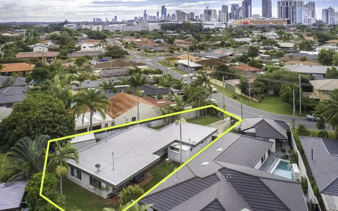 61 Vatakoula Parade, Mermaid Waters  QLD  4218